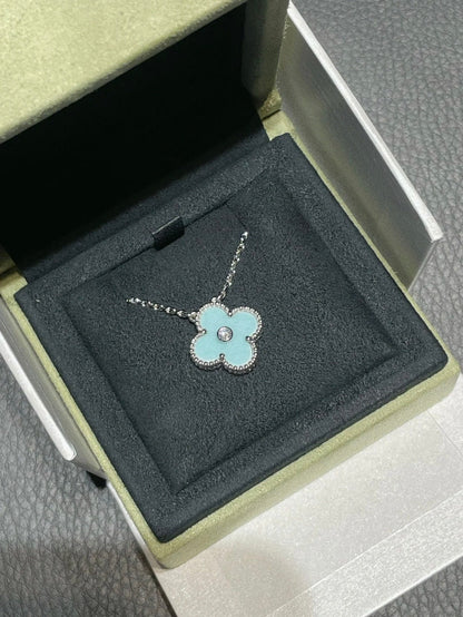 [⭐Clover Jewelry]CLOVER 1 DIAMOND LIGHT BLUE SILVER NECKLACE
