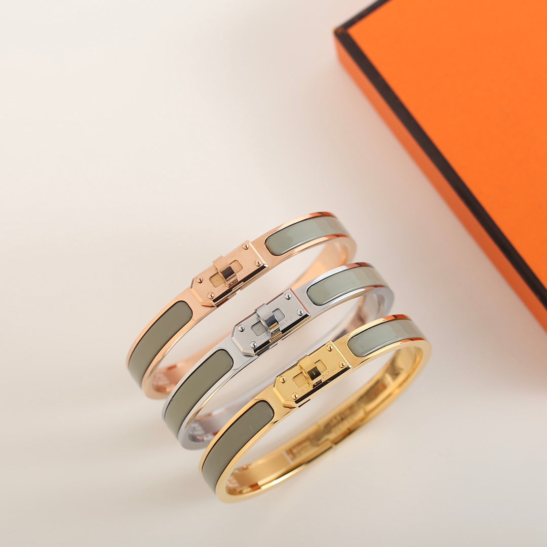 [⭐Clover Jewelry]HM KELLY BLUE GREEN BRACELET