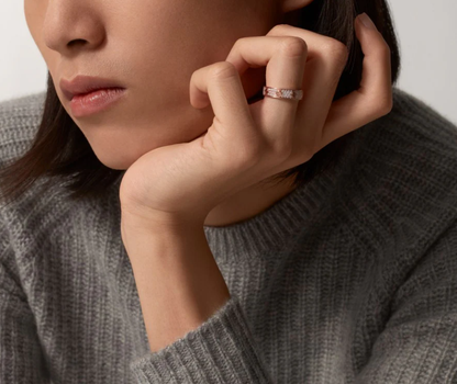 [⭐Clover Jewelry]LOVE RING 4mm-wide full-diamond ring Rose Gold