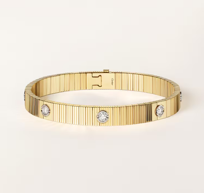 [⭐Clover Jewelry]NEW 7 MM 7-DIAMOND HEART-SHAPED BRACELET
