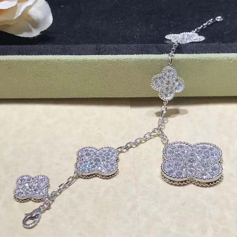 [⭐Clover Jewelry]CLOVER 6 MOTIFS SILVER DIAMOND BRACELET