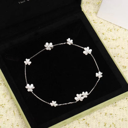 [⭐Clover Jewelry]FRIVOLE SILVER 9 FLOWERS NECKLACE