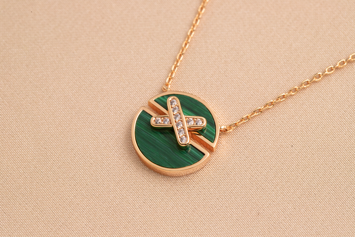 [⭐Clover Jewelry]JEUX DE PINK GOLD DIAMOND NECKLACE