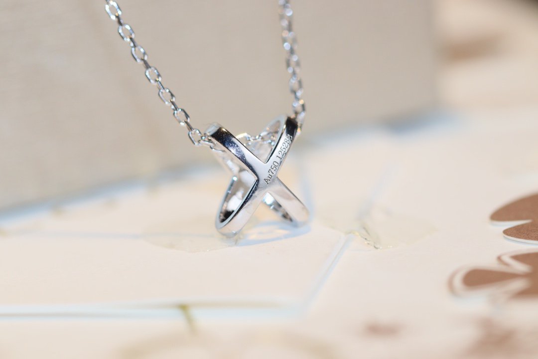 [⭐Clover Jewelry]JEUX DE DIAMOND NECKLACE