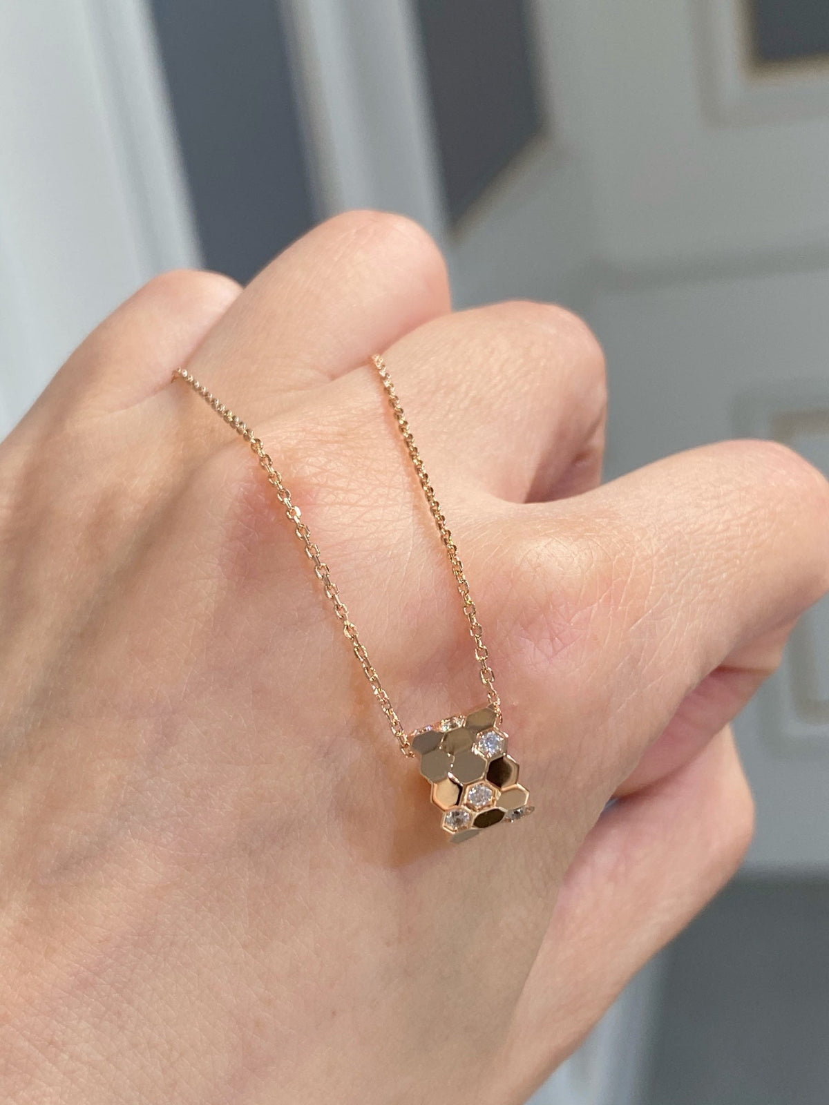 [⭐Clover Jewelry]BEE LOVE DIAMOND NECKLACE