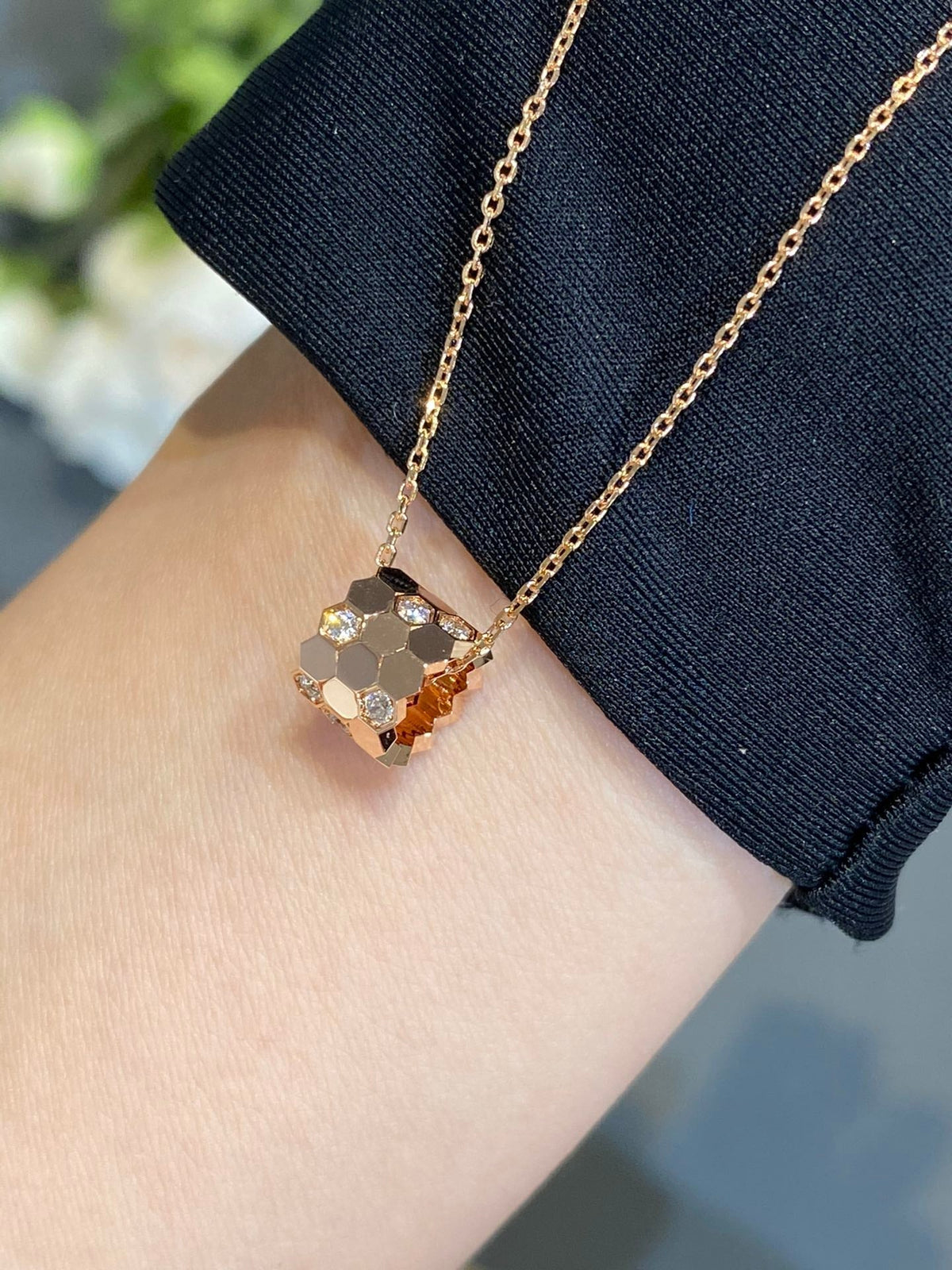 [⭐Clover Jewelry]BEE LOVE DIAMOND NECKLACE