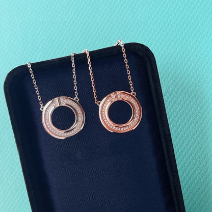 [Clover Jewelry]DIAMOND AND MOTHER OF PEARL CIRCLE PENDANT
