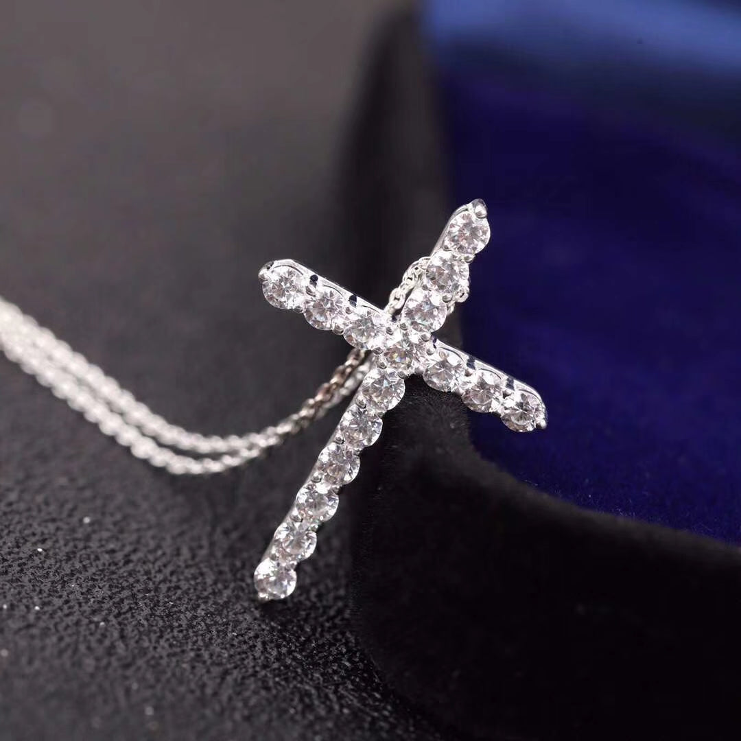 [Clover Jewelry]MOISSANITE STONE CROSS PENDANT NECKLACE SIMULATED DIAMOND CROSS CHOKER