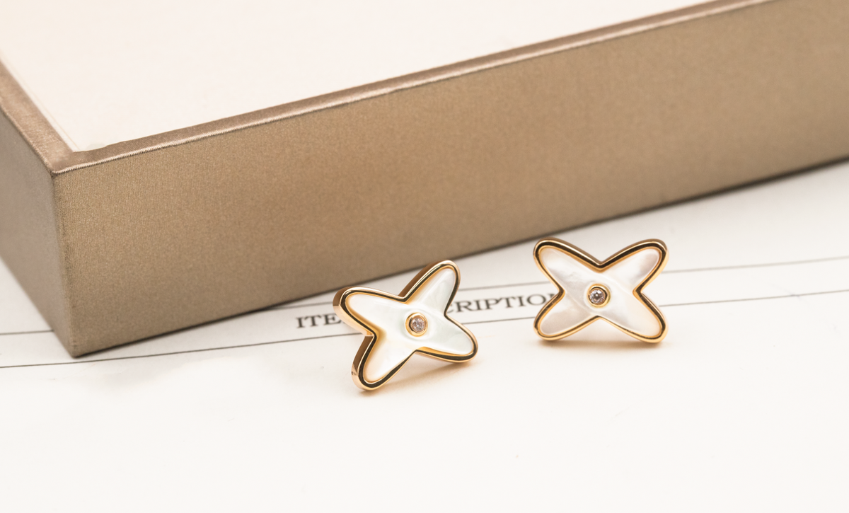 [⭐Clover Jewelry]JEUX DE WHITE MOP ROSE GOLD DIAMOND EARRINGS