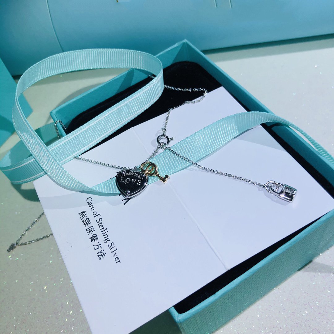 [Clover Jewelry]LOVE HEART TAG KEY NECKLACE