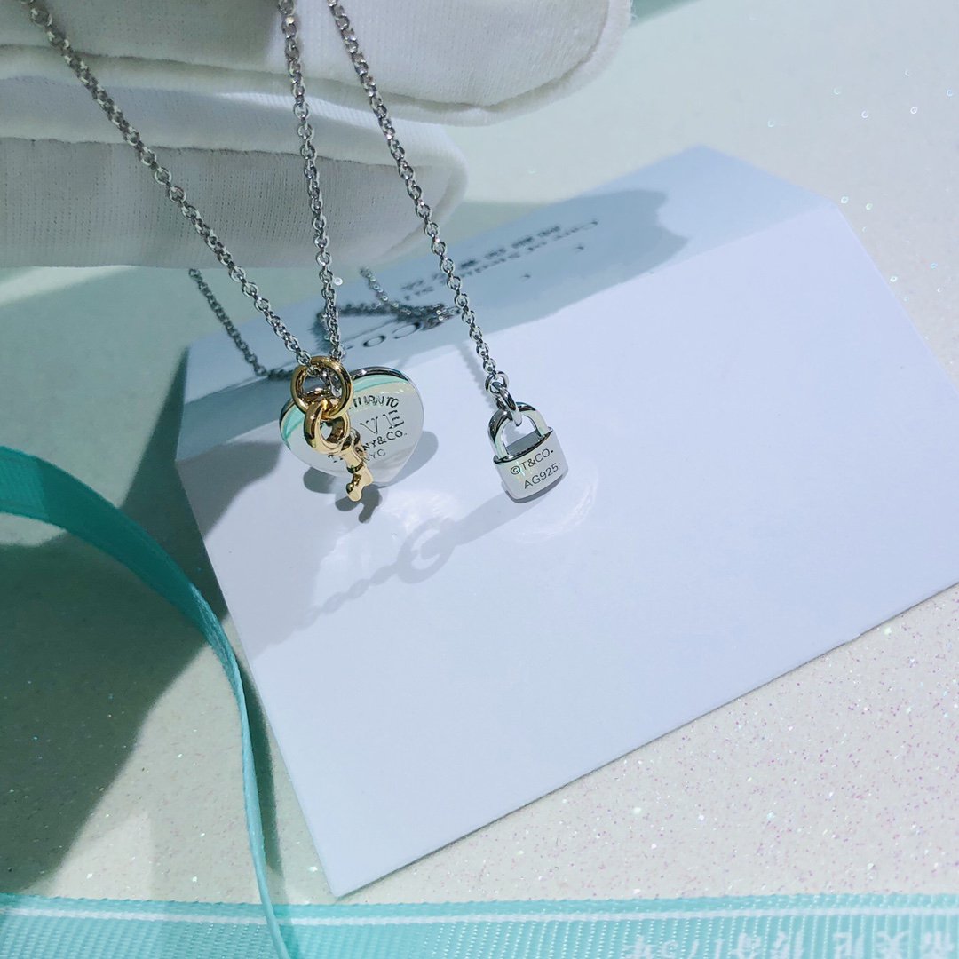 [Clover Jewelry]LOVE HEART TAG KEY NECKLACE