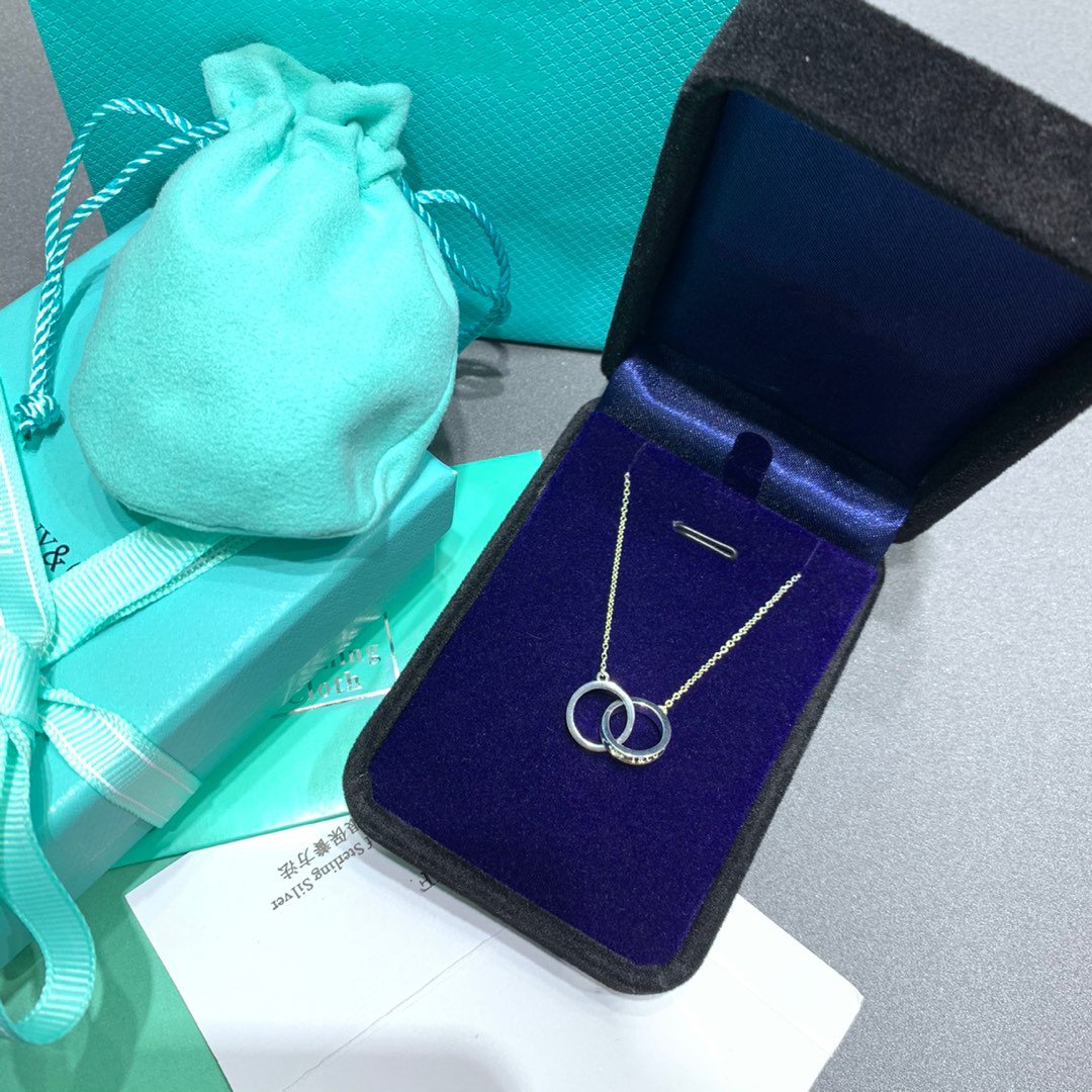 [Clover Jewelry]INTERLOCKING CIRCLES PENDANT SILVER SMALL NECKLACE