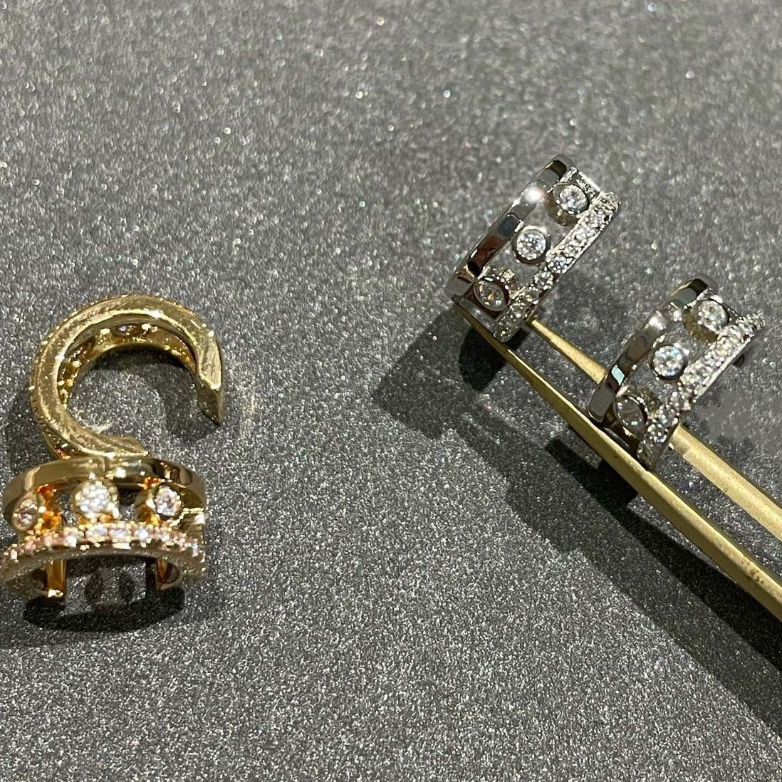 [⭐Clover Jewelry]MOVE ROMANE EARRINGS DIAMOND