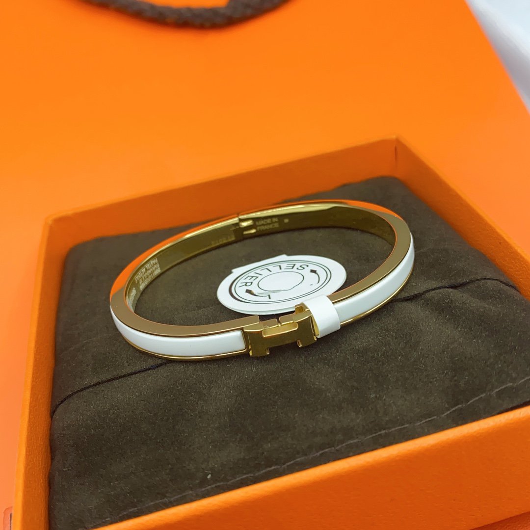 [⭐Clover Jewelry]CLASSIC HM CLIC WHITE 8MM ENAMEL BRACELET