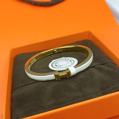 [⭐Clover Jewelry]CLASSIC HM CLIC WHITE 8MM ENAMEL BRACELET