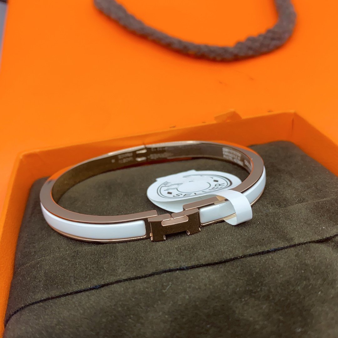 [⭐Clover Jewelry]CLASSIC HM CLIC WHITE 8MM ENAMEL BRACELET