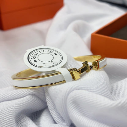 [⭐Clover Jewelry]CLASSIC HM CLIC WHITE 8MM ENAMEL BRACELET