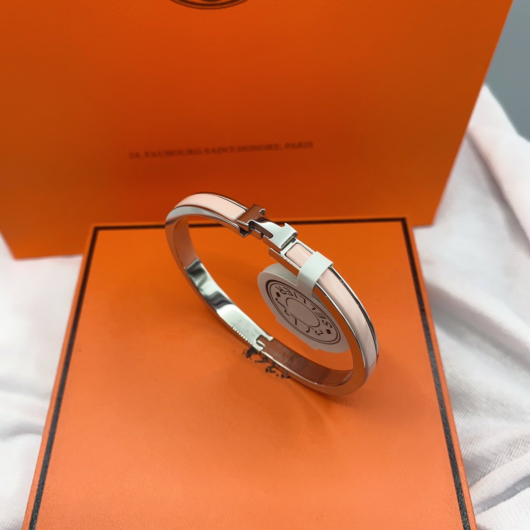 [⭐Clover Jewelry]CLASSIC HM CLIC  PINK 8MM ENAMEL BRACELET