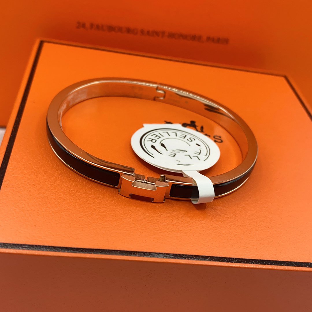 [⭐Clover Jewelry]CLASSIC HM CLIC BLACK 8MM ENAMEL BRACELET