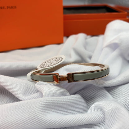 [⭐Clover Jewelry]CLASSIC HM CLIC GREEN 8MM ENAMEL BRACELET