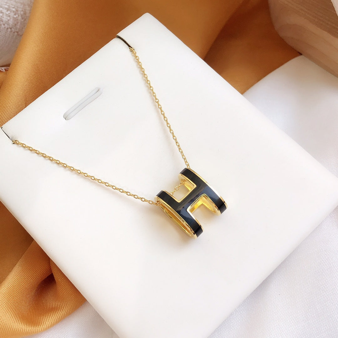 [⭐Clover Jewelry]HM CLIC BLACK ENAMEL GOLD NECKLACE