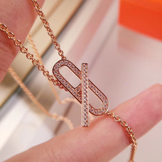 [⭐Clover Jewelry]HM FIRE PIG NOSE NECKLACE TRENDY STREET