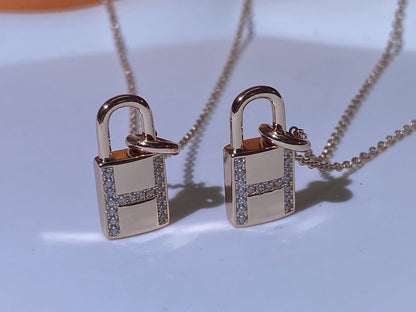 [⭐Clover Jewelry]HM ADVANCED NICHE LOCK HEAD NECKLACE DIAMONDS