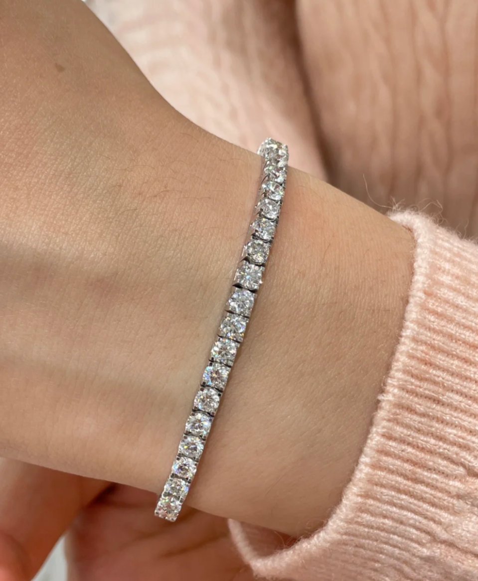 [⭐Clover Jewelry]  CLASSIC BASEBALL BRACELAT, 52 DIAMOND