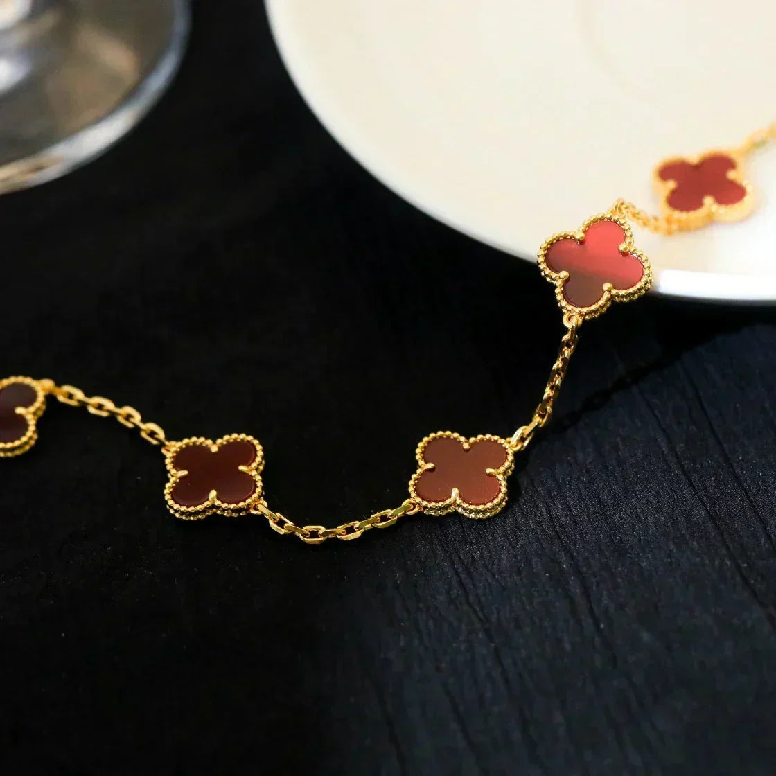 [⭐Clover Jewelry] CLOVER 5 MOTIF RED CORNELIAN BRACELET COLLECTION