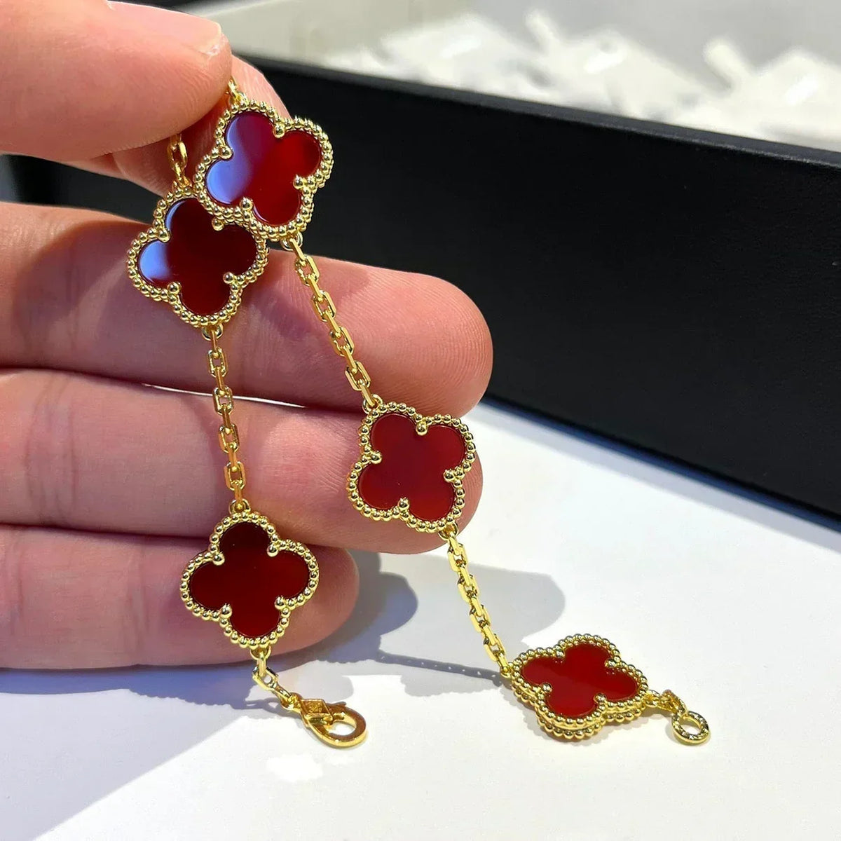 [⭐Clover Jewelry] CLOVER 5 MOTIF RED CORNELIAN BRACELET COLLECTION