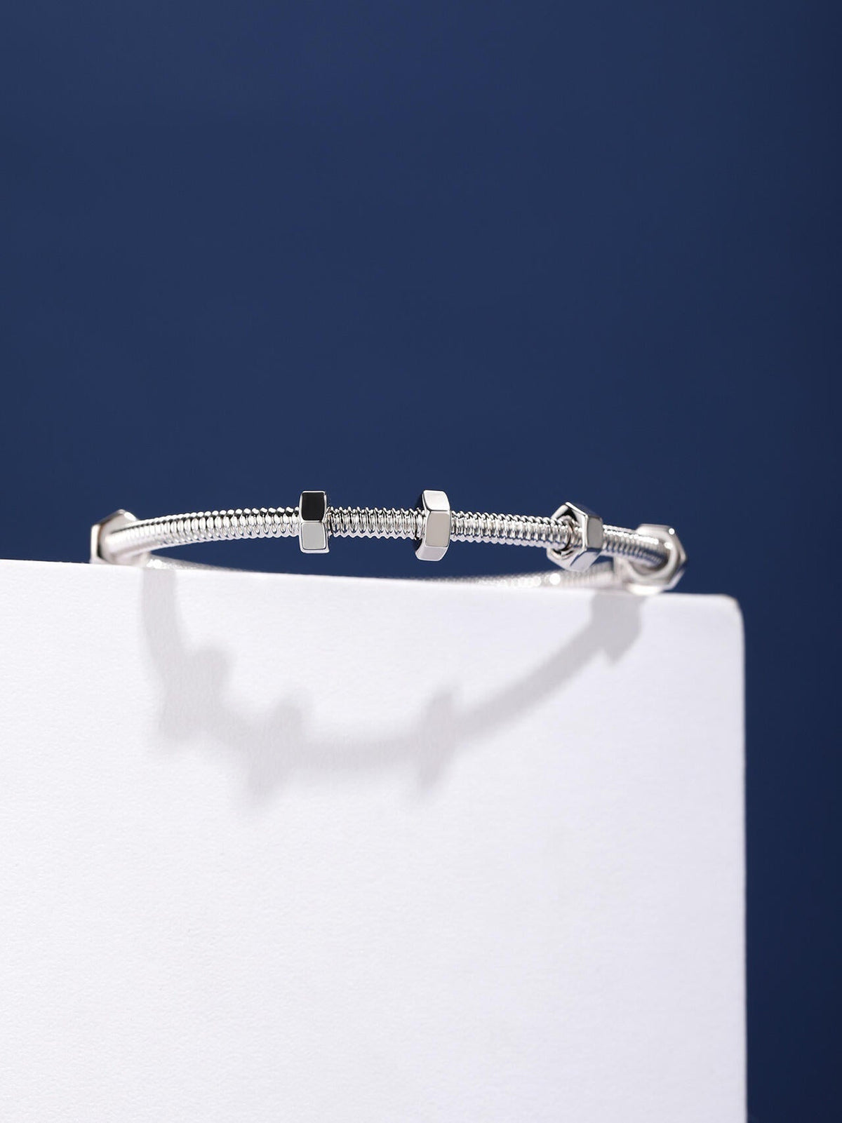 [⭐Clover Jewelry jewelrys]CT THREADED BRACELET