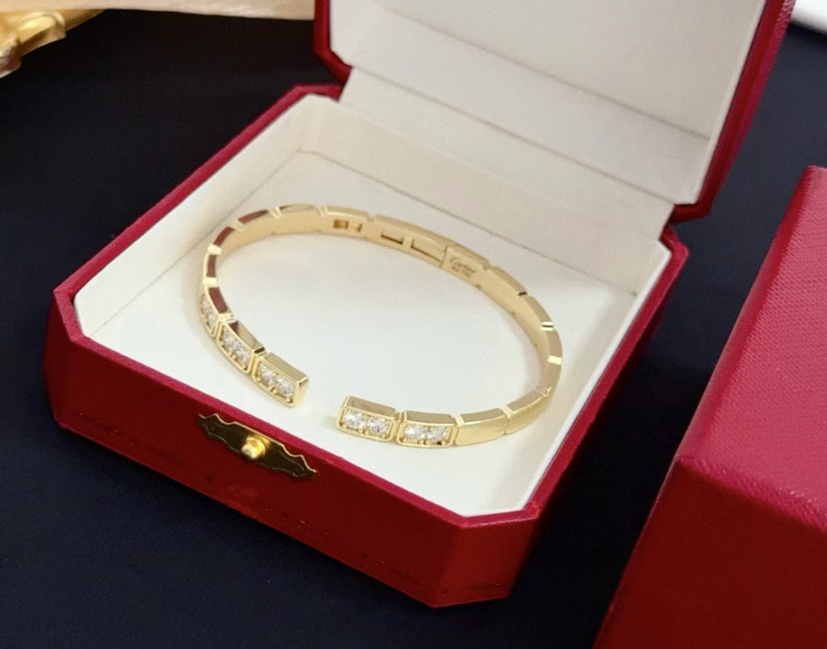 [⭐Clover Jewelry jewelrys]LOVE DIAMOND OPEN  BRACELET