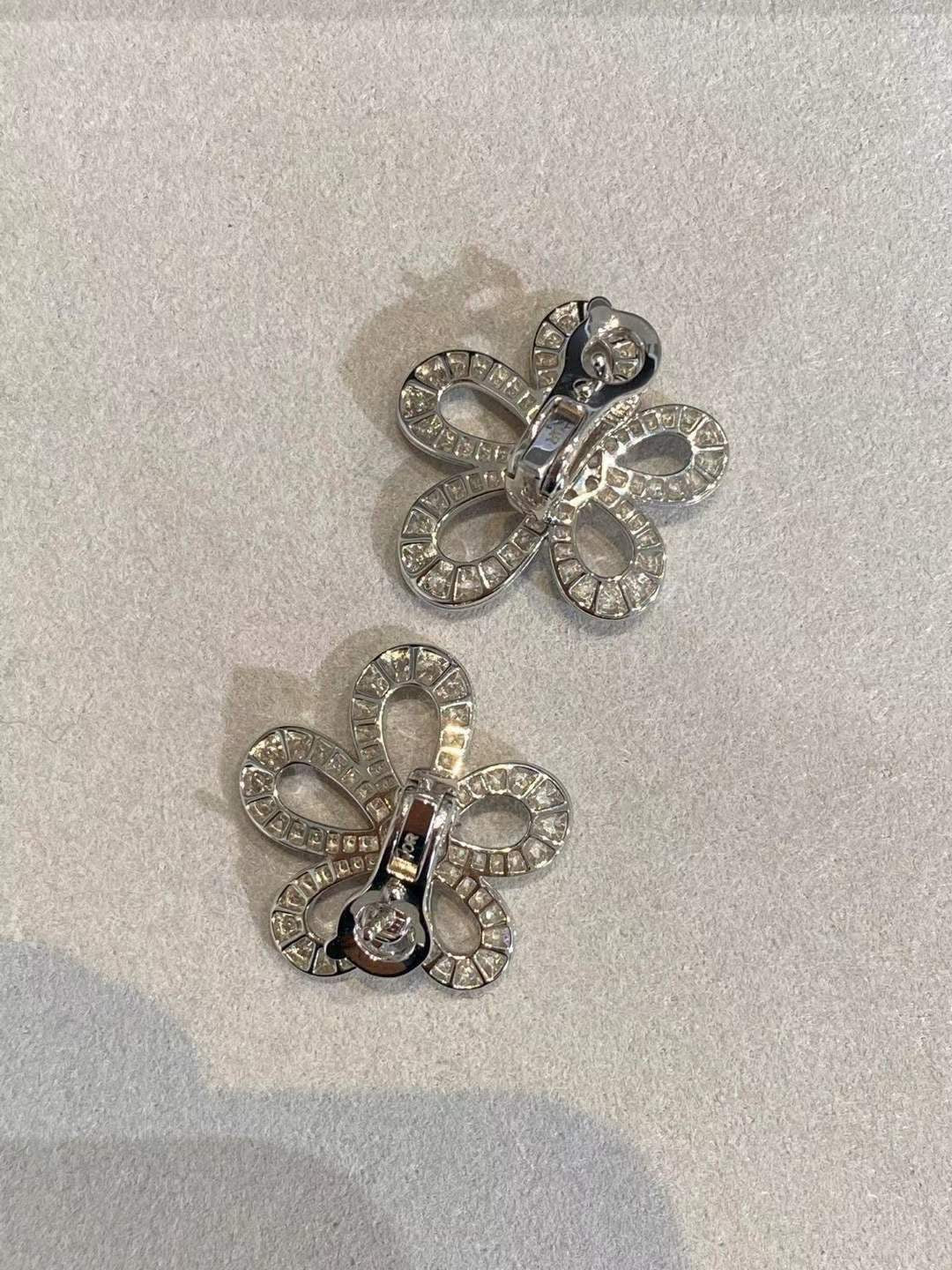 [⭐Clover Jewelry]FLOWERLACE EARRINGS FULL DIAMONDS