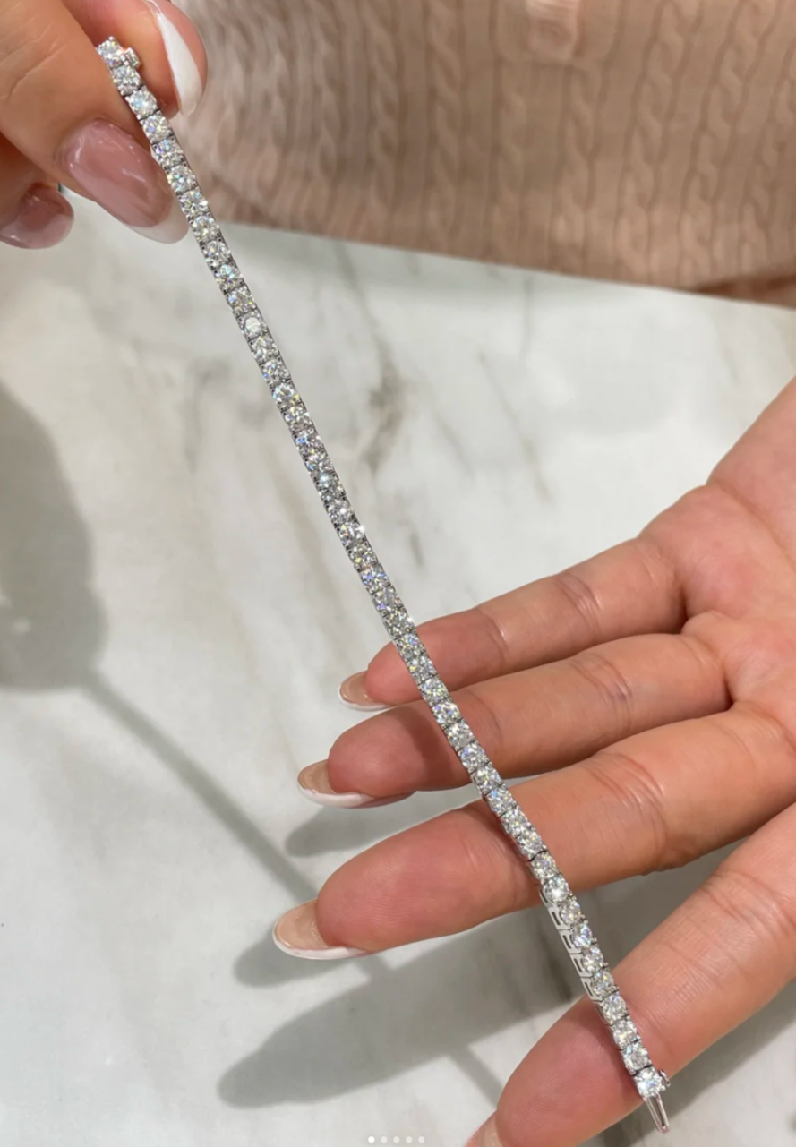 [⭐Clover Jewelry]  CLASSIC BASEBALL BRACELAT, 52 DIAMOND