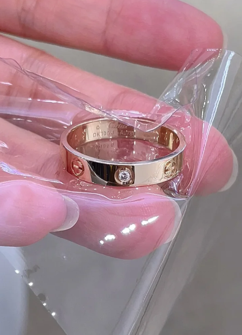 [⭐Clover Jewelry]LOVE RING 4MM 1 DIAMOND