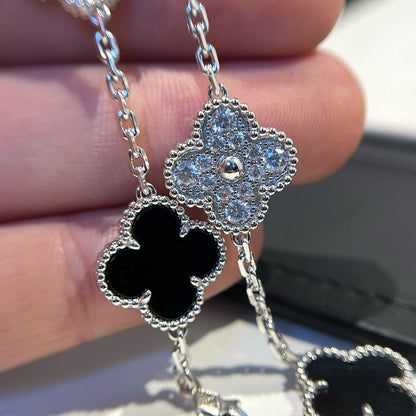 [⭐Clover Jewelry] CLOVER 5 MOTIF ONYXS BRACELET COLLECTION