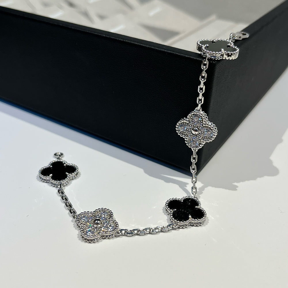 [⭐Clover Jewelry] CLOVER 5 MOTIF ONYXS BRACELET COLLECTION