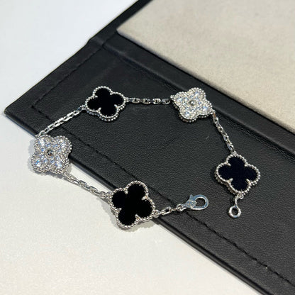 [⭐Clover Jewelry] CLOVER 5 MOTIF ONYXS BRACELET COLLECTION
