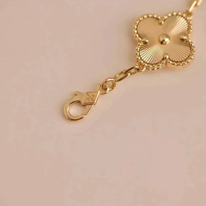 [⭐Clover Jewelry] CLOVER 5 MOTIF LASER BRACELET COLLECTION