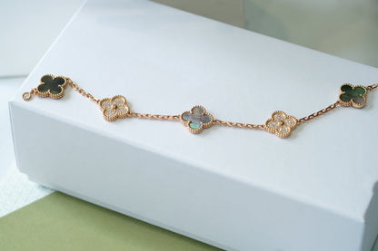 [⭐Clover Jewelry] CLOVER 5 MOTIF GRAY MOP BRACELET COLLECTION