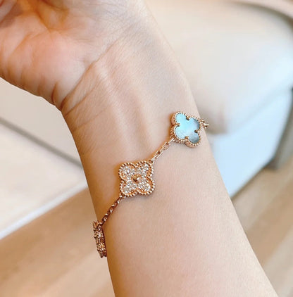 [⭐Clover Jewelry] CLOVER 5 MOTIF GRAY MOP BRACELET COLLECTION