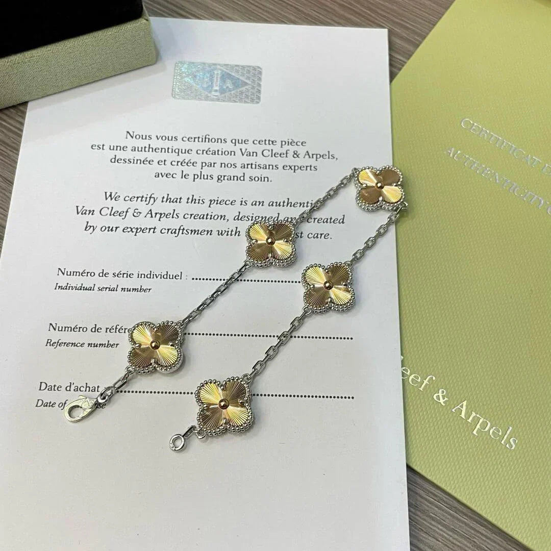 [⭐Clover Jewelry] CLOVER 5 MOTIF LASER BRACELET COLLECTION