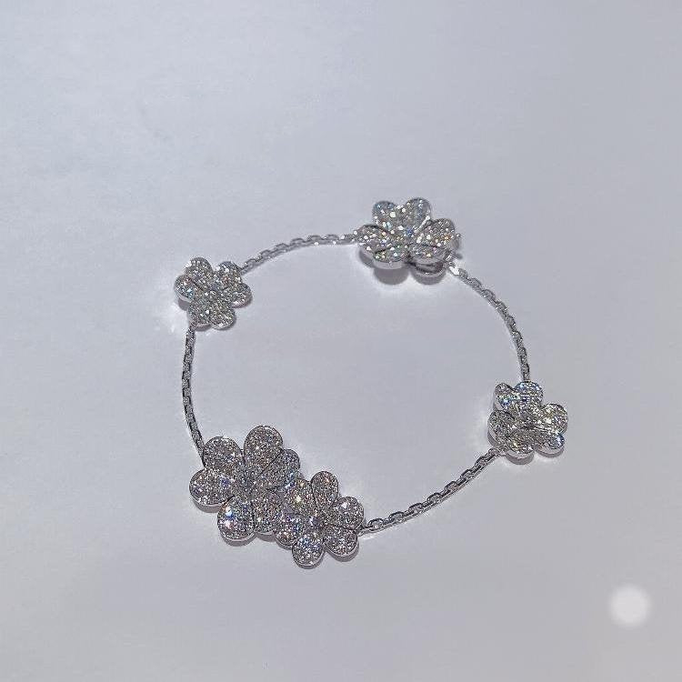 [⭐Clover Jewelry]FRIVOLE SILVER 5 FLOWERS BRACELET