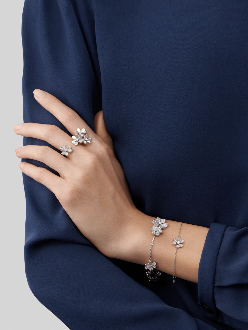[⭐Clover Jewelry]FRIVOLE SILVER FLOWER DIAMOND BRACELET