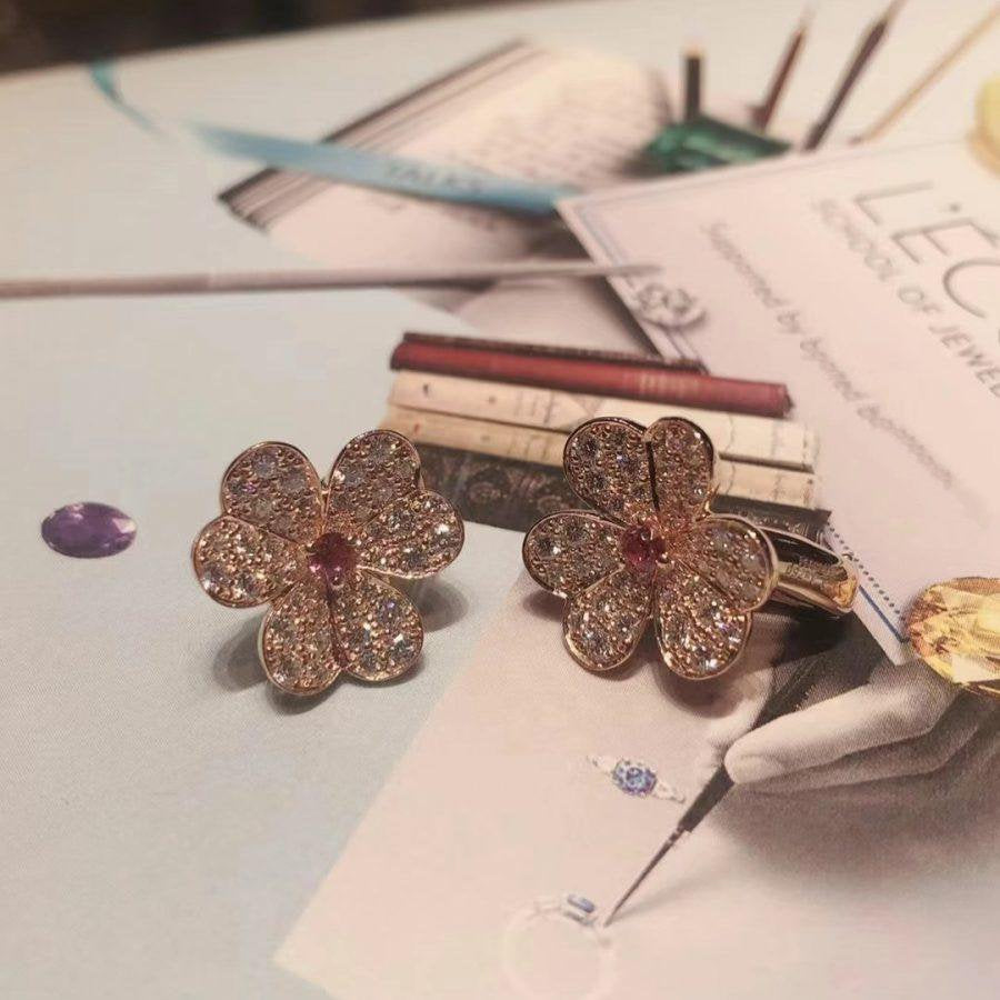 [⭐Clover Jewelry]FRIVOLE PINK GOLD FLOWER DIAMOND EARRINGS