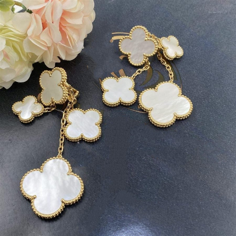 [⭐Clover Jewelry]CLOVER EARRINGS WHITE MOP 4 MOTIFS GOLD
