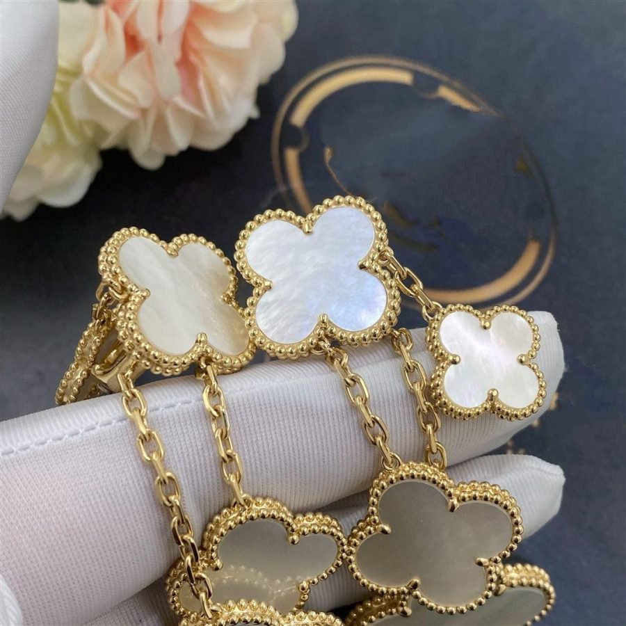 [⭐Clover Jewelry]CLOVER EARRINGS WHITE MOP 4 MOTIFS GOLD