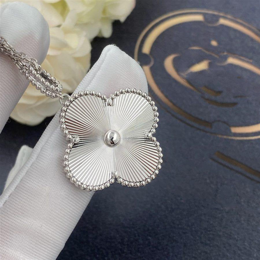 [⭐Clover Jewelry]CLOVER 25MM SILVER BIG CLOVER NECKLACE