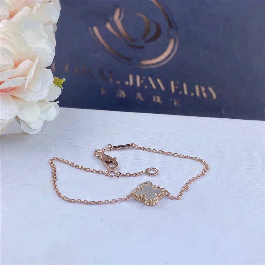 [⭐Clover Jewelry]CLOVER WHITE MOP SINGLE FLOWER BRACELET