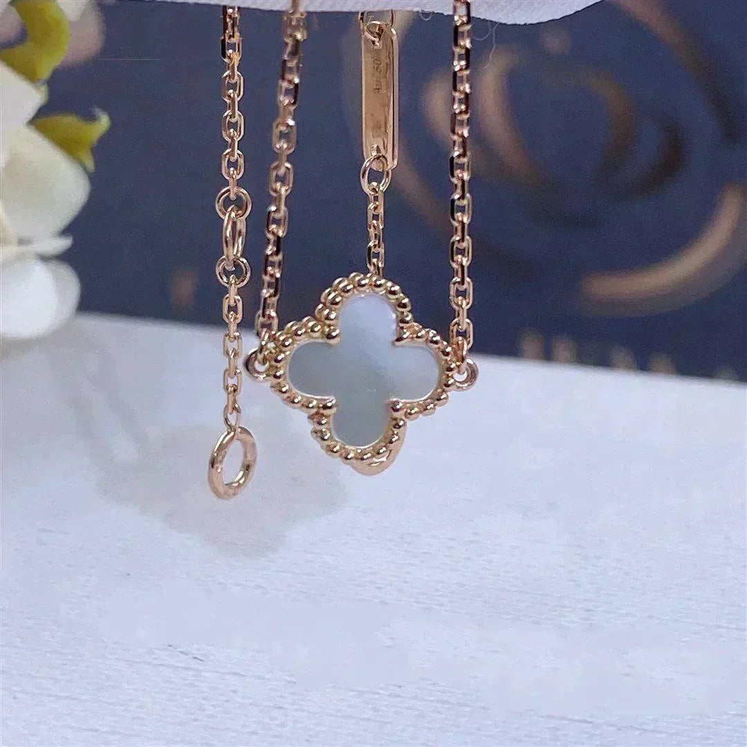 [⭐Clover Jewelry]CLOVER WHITE MOP SINGLE FLOWER BRACELET